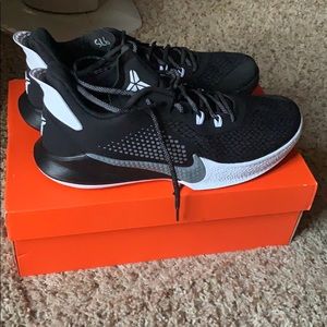 NWT Nike Kobe Mamba Fury